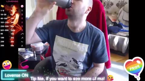 Snapshot of hairyass25yo chatting on March 9, 2025, 9:35 am Puppy3 StockyDaddiesmusclebearsbeefybigmans online show from March 9, 2025, 9:35 am