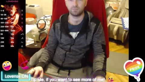 Snapshot of hairyass25yo chatting on March 11, 2025, 3:45 pm Puppy3 StockyDaddiesmusclebearsbeefybigmans online show from March 11, 2025, 3:45 pm