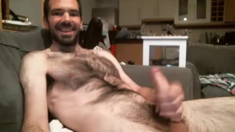 Snapshot of hairydude2015 chatting on September 24, 2025, 12:47 am hairydude2015 online show from September 24, 2025, 12:47 am