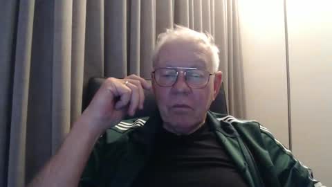 Snapshot of hairylover461681298 chatting on December 9, 2024, 11:03 pm hairylover461681298 online show from December 9, 2024, 11:03 pm