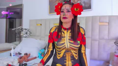 Snapshot of halie728 chatting on November 1, 2025, 12:56 am Halie online show from November 1, 2025, 12:56 am