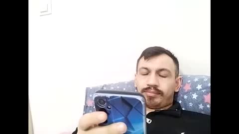 Snapshot of halilcik chatting on January 19, 2025, 7:04 pm halilcik online show from January 19, 2025, 7:04 pm