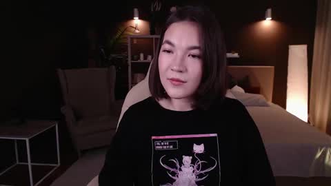 Snapshot of halle_berrry chatting on September 26, 2025, 2:10 pm Mary online show from September 26, 2025, 2:10 pm