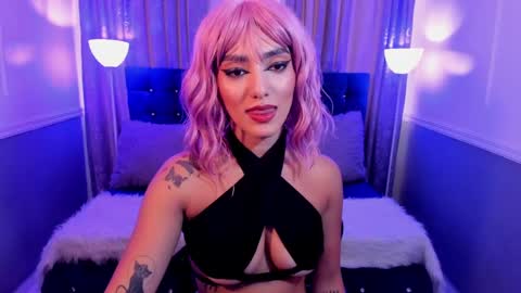 Snapshot of hallsred_rh chatting on January 10, 2025, 8:59 pm Halls Red online show from January 10, 2025, 8:59 pm