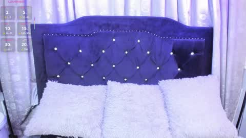 Snapshot of hallsred_rh chatting on September 13, 2025, 10:42 pm Halls Red online show from September 13, 2025, 10:42 pm