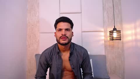 Snapshot of hamilton_1 chatting on October 4, 2025, 1:36 am Hamilton online show from October 4, 2025, 1:36 am