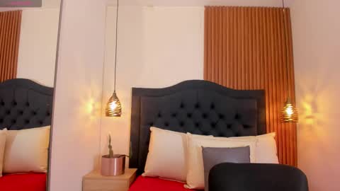 Snapshot of hamilton_1 chatting on October 29, 2025, 9:38 pm Hamilton online show from October 29, 2025, 9:38 pm