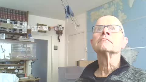 Prefer men 80 online show from February 23, 2025, 3:51 pm