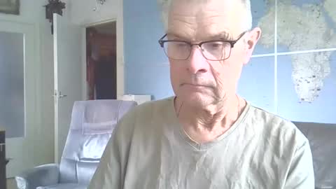 Prefer men 80 online show from September 20, 2025, 2:51 pm