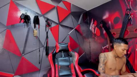 Snapshot of hana_and_zeta chatting on September 28, 2025, 12:10 pm Hana and Zeta online show from September 28, 2025, 12:10 pm