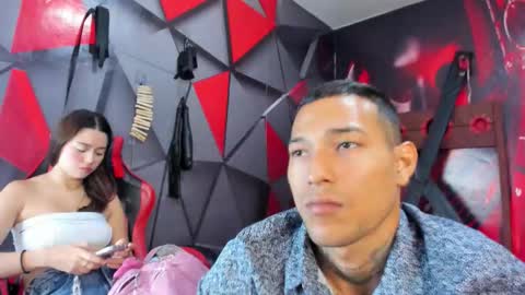 Snapshot of hana_and_zeta chatting on October 17, 2025, 12:08 pm Hana and Zeta online show from October 17, 2025, 12:08 pm