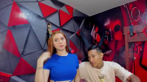 Snapshot of hana_and_zeta chatting on November 16, 2025, 12:11 pm Hana and Zeta online show from November 16, 2025, 12:11 pm