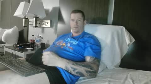 Snapshot of handofmeat11 chatting on January 31, 2025, 12:18 pm Hand of meat online show from January 31, 2025, 12:18 pm