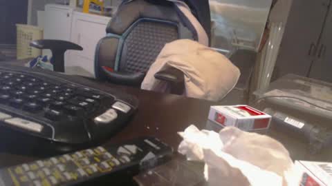 Snapshot of handyman5303 chatting on January 30, 2025, 9:25 am Handystudman online show from January 30, 2025, 9:25 am