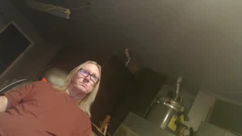 Snapshot of handyman5303 chatting on February 9, 2025, 4:25 am Handystudman online show from February 9, 2025, 4:25 am