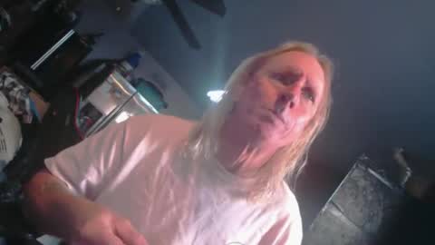 Snapshot of handyman5303 chatting on February 24, 2025, 10:58 pm Handystudman online show from February 24, 2025, 10:58 pm