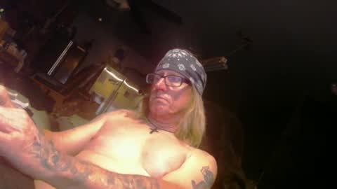 Snapshot of handyman5303 chatting on March 5, 2025, 6:01 am Handystudman online show from March 5, 2025, 6:01 am