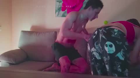 hane40 online show from December 14, 2025, 1:38 pm