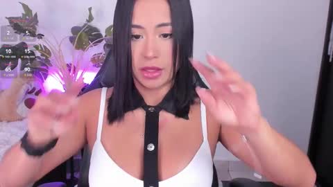 hanna online show from October 28, 2025, 7:05 pm