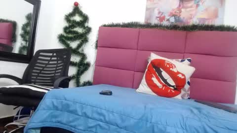 Hanna Palmer online show from December 18, 2024, 11:45 am