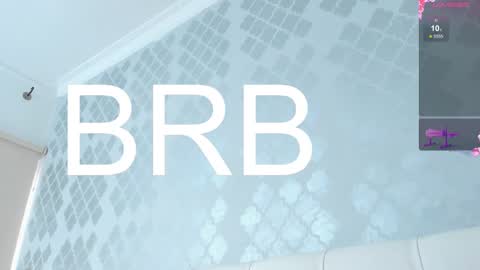 Snapshot of hanna_kiim chatting on January 15, 2025, 3:50 pm online show from January 15, 2025, 3:50 pm