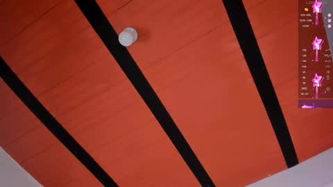 Snapshot of hanna_kiim chatting on November 5, 2025, 5:07 am online show from November 5, 2025, 5:07 am