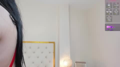 Snapshot of hanna_kiim chatting on December 4, 2025, 4:44 am online show from December 4, 2025, 4:44 am