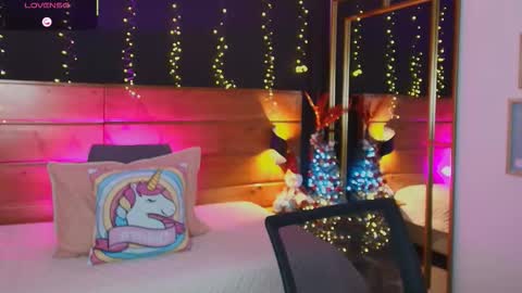 Hanna online show from November 29, 2025, 8:23 pm