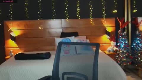 Hanna online show from December 3, 2025, 7:45 pm