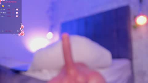 Hanna Lee online show from December 2, 2024, 3:47 pm