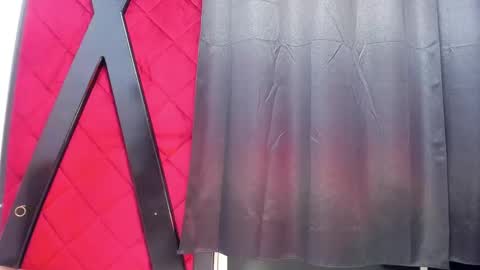 EVA online show from February 14, 2025, 4:15 am