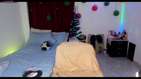 Snapshot of hanna_weist1 chatting on December 26, 2024, 12:03 am Akane Tendo online show from December 26, 2024, 12:03 am