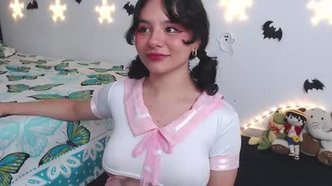 Snapshot of hanna_zoldyck chatting on November 8, 2025, 12:00 am Hanna online show from November 8, 2025, 12:00 am