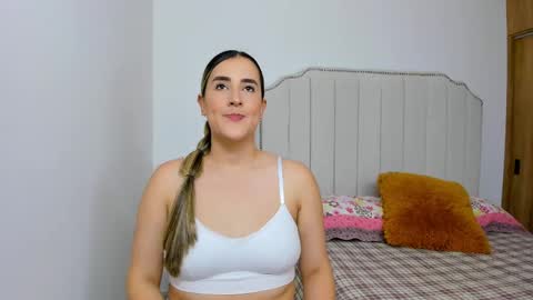 Snapshot of hannaa86 chatting on January 10, 2025, 8:37 pm Hanna online show from January 10, 2025, 8:37 pm