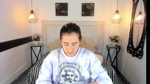 Snapshot of hannaa86 chatting on January 21, 2025, 8:32 pm Hanna online show from January 21, 2025, 8:32 pm