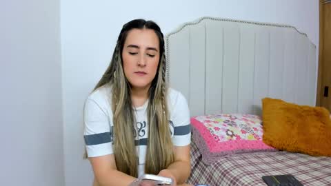 Snapshot of hannaa86 chatting on February 8, 2025, 10:29 pm Hanna online show from February 8, 2025, 10:29 pm