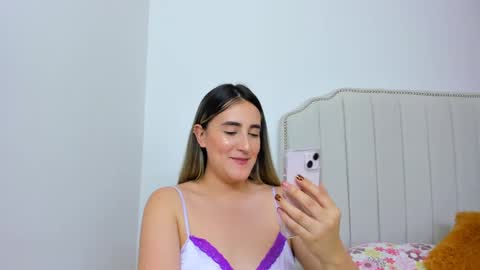 Snapshot of hannaa86 chatting on February 14, 2025, 12:09 am Hanna online show from February 14, 2025, 12:09 am