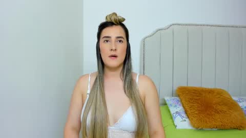 Snapshot of hannaa86 chatting on March 7, 2025, 9:17 pm Hanna online show from March 7, 2025, 9:17 pm