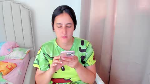 Snapshot of hannaa86 chatting on September 19, 2025, 2:18 pm Hanna online show from September 19, 2025, 2:18 pm