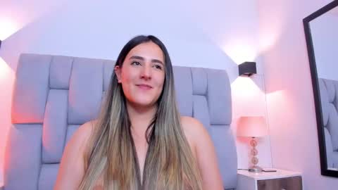 Snapshot of hannaa86 chatting on November 14, 2025, 8:46 am Hanna online show from November 14, 2025, 8:46 am