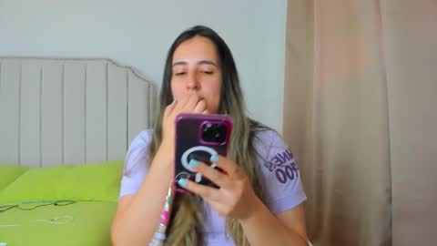 Snapshot of hannaa86 chatting on December 13, 2025, 7:53 pm Hanna online show from December 13, 2025, 7:53 pm