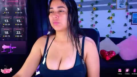 hannaagt online show from November 4, 2025, 5:23 pm