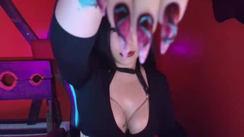 Hanna online show from September 14, 2025, 2:49 pm