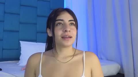 hannacruzsj online show from December 7, 2024, 7:10 pm