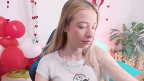 Snapshot of hannah_026 chatting on September 26, 2025, 11:58 am Hannah 027 online show from September 26, 2025, 11:58 am