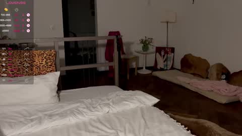 Hannah Allin online show from February 19, 2025, 5:49 pm