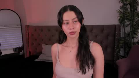 Snapshot of hannah_brady chatting on February 14, 2025, 9:21 pm Hannah online show from February 14, 2025, 9:21 pm