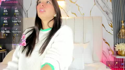 Snapshot of hannapaola chatting on December 1, 2025, 10:37 pm HannaPaola online show from December 1, 2025, 10:37 pm