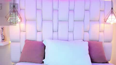 Snapshot of hannapotther chatting on November 10, 2025, 11:31 am Hanna online show from November 10, 2025, 11:31 am