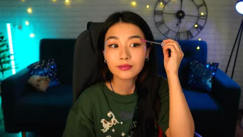 hannarosie online show from December 24, 2024, 4:19 pm